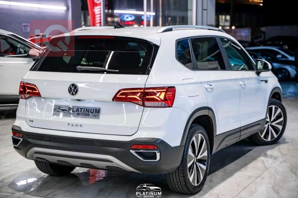 Volkswagen Taos